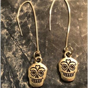 Silver plated Sugar Skull/Calavera threader earrings
